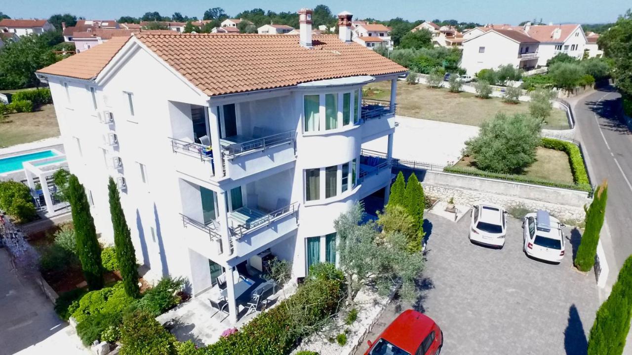 Apartments Kovacic Malinska Exterior photo